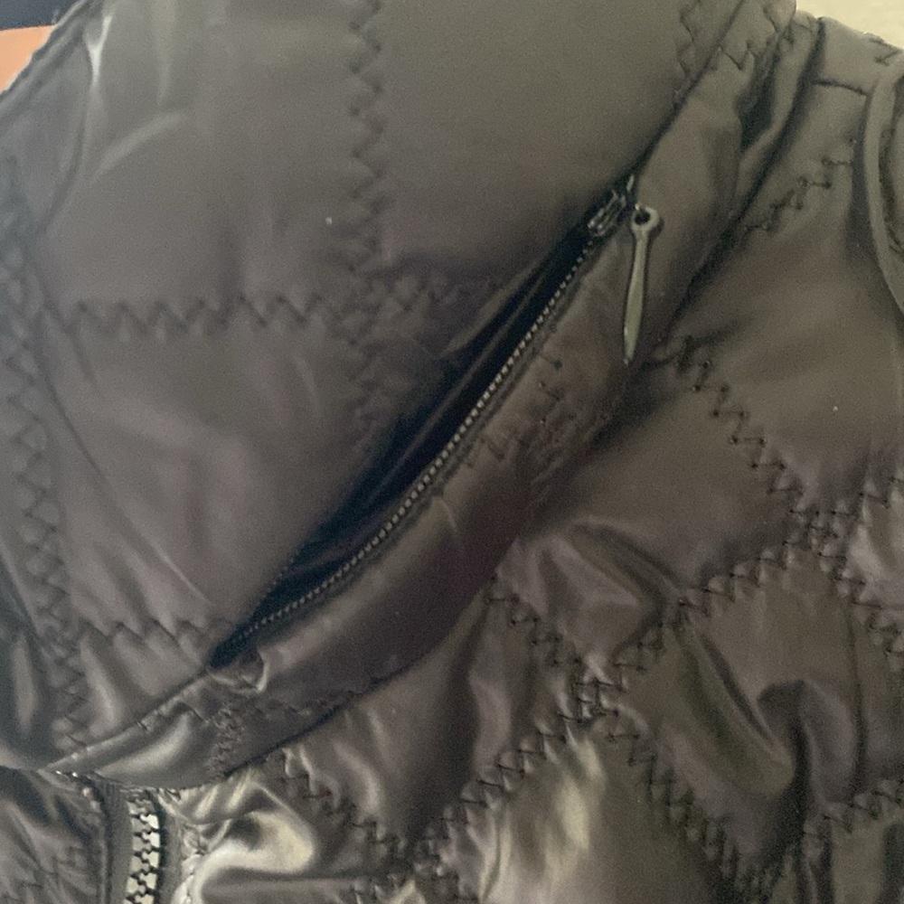 Black Quilted Women's Coat - Picture 8 of 11